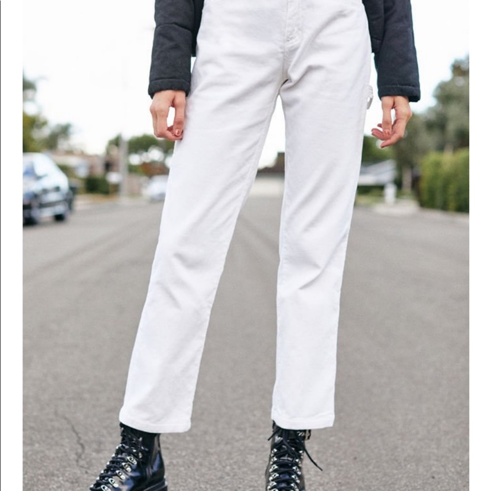 PAC sun courdouroy white pants